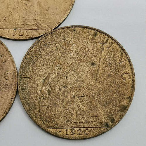 Great Britain 1919 and 1920 and 1921 farthings - all AU+