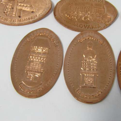 Lot of 15 elongated coins with different designs
