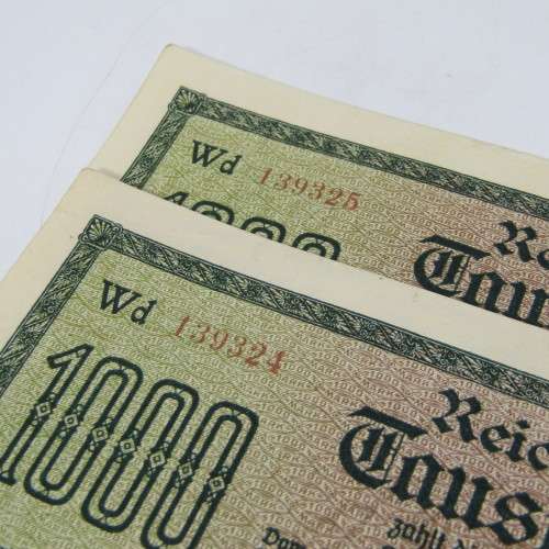 Pair of German Reich bank notes with consecutive numbers & 100 years old