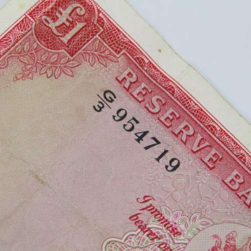 Rhodesia banknote one pound 7 September 1964 - Very Fine - with folds and creases