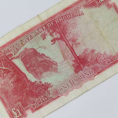 Rhodesia banknote one pound 7 September 1964 - Very Fine - with folds and creases