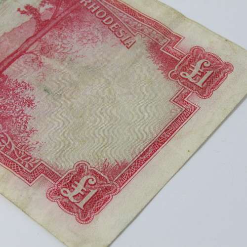 Rhodesia one pound banknote 21st September 1964 - Very Fine - with folds and creases