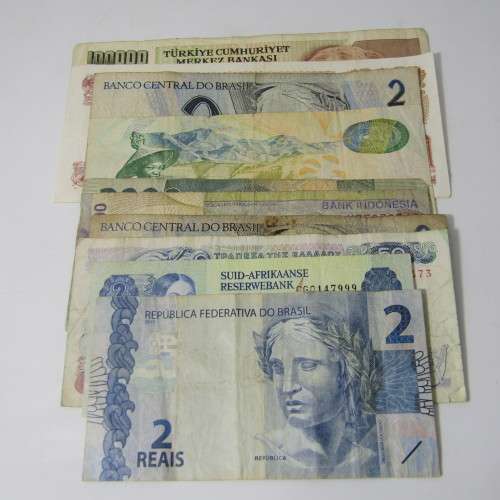 Lots of 10 old Banknotes