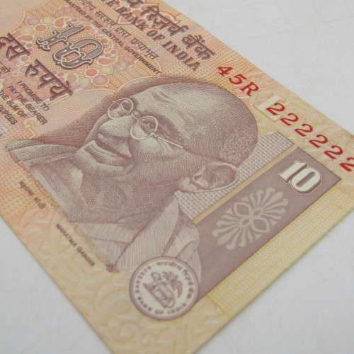 Lot of 10 x 10 Rupee banknotes with numbers 212121, 222222, 232323 to 303030 - uncirculated