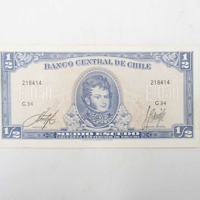 Chile Half Escudo notes - 3 different signature variations UNC, AU & VF