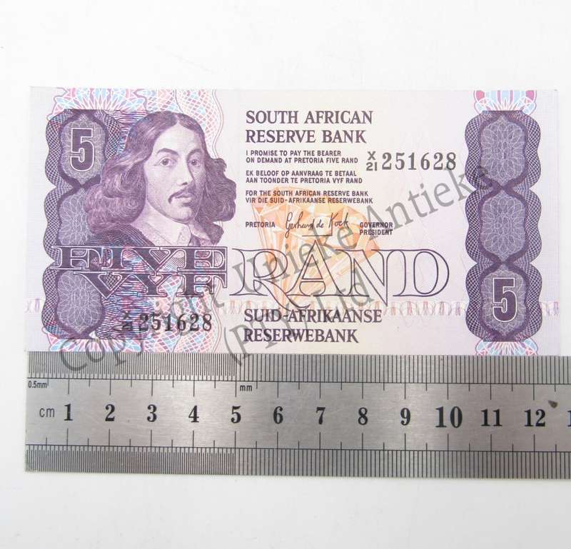 Pair of GPC de Kock R5 replacement notes in sequence