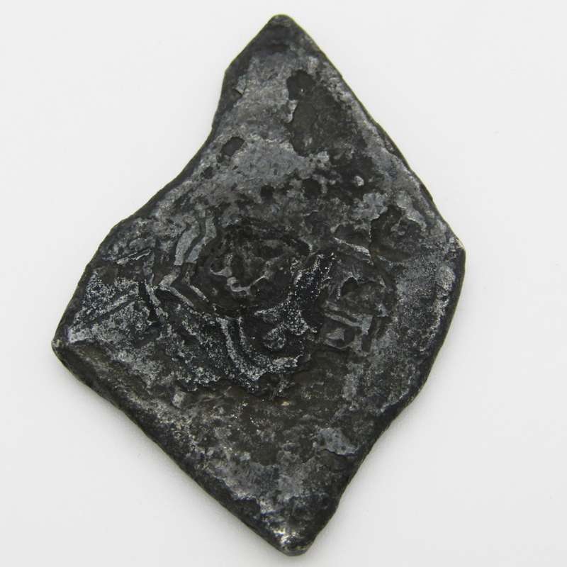 Spanish 1700`s 8 Real piece of 8 Shipwreck coin