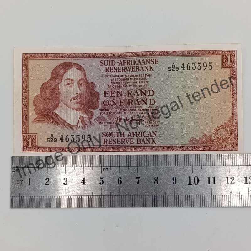 TW de Jongh full set of all years Issued 1967, 1972, 1973 & 1975 R1 banknotes