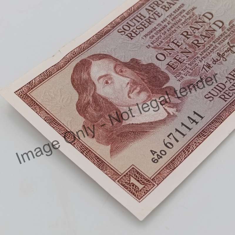 South Africa 3 TW de Jongh First Issue 1972 A640 uncirculated banknotes - paperclip crease