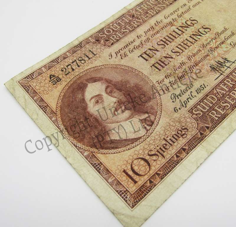M.H de Kock Ten Shillings 1951 E/A A38 VF