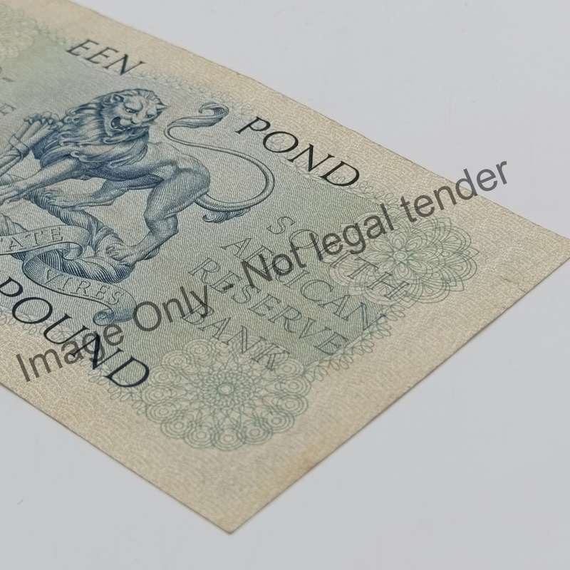 MH de Kock one pound 19-6-56 - E/A - B247 - AU with dents & creases