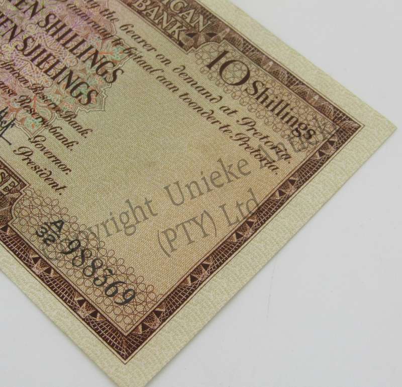 MH de Kock Ten Shillings 1950 - E/A - A32 - EF+ with creases