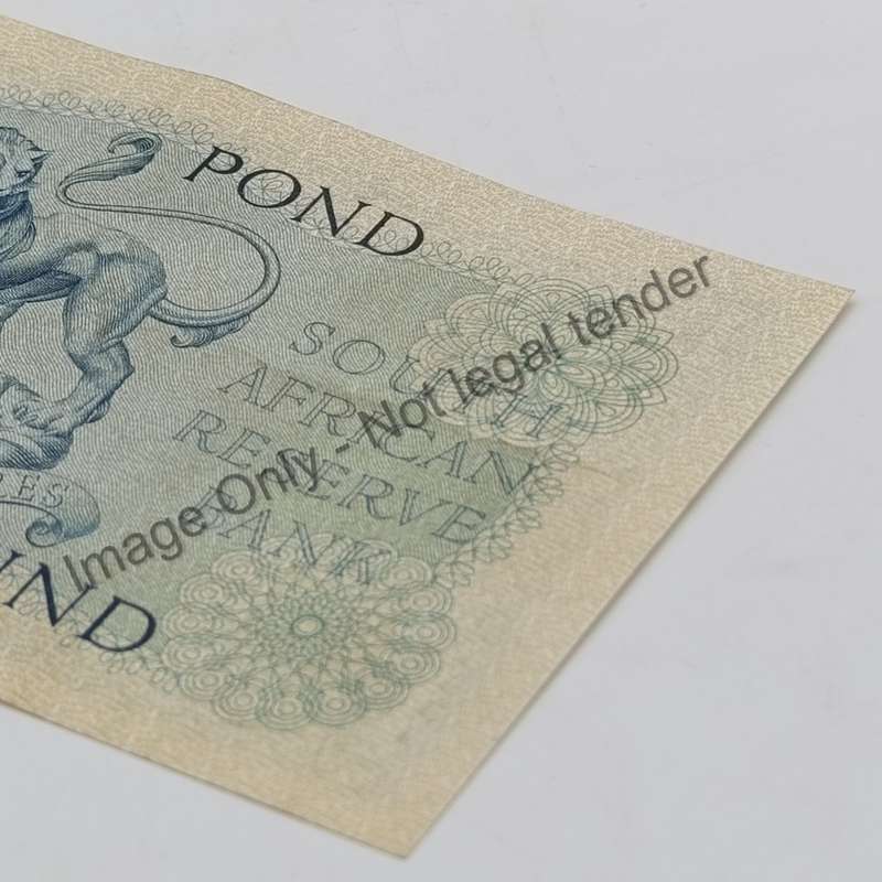 MH de Kock one pound 29-10-57 - B306 - A/E - UNC with dents