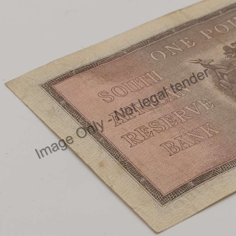 Postmus one pound 3 September 1945 - A45 - EF