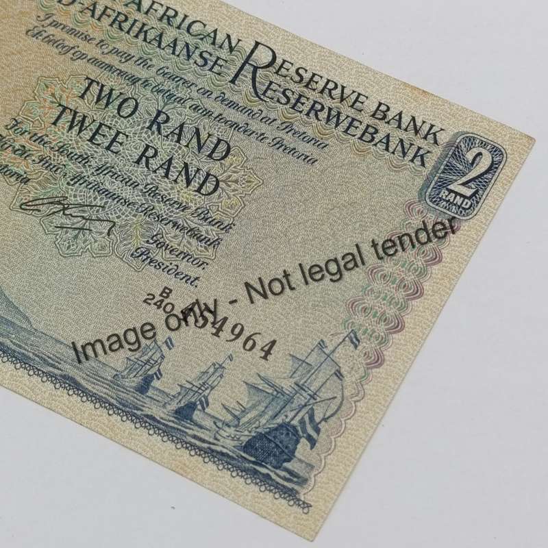 Rissik only Issue R2 banknote 1962 - AU with slight fold mark