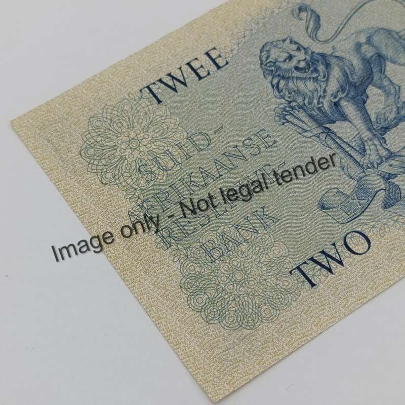 Rissik R2 banknote First Issue 1962 UNC with slight dent