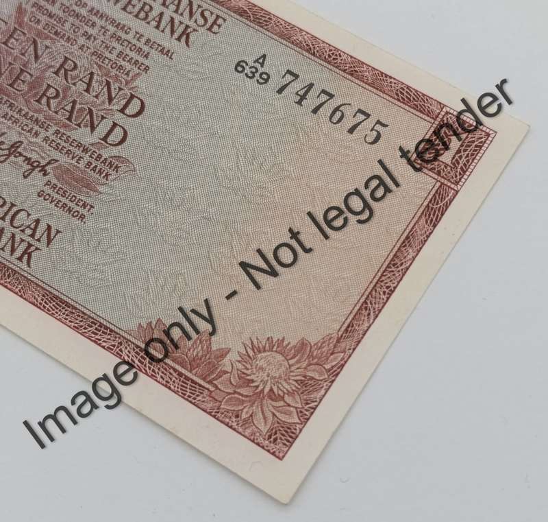 TW de Jongh lot of 4 R1 banknotes from 1967, 1972, 1973, 1975 covering Ist, 2nd, 3rd Issues