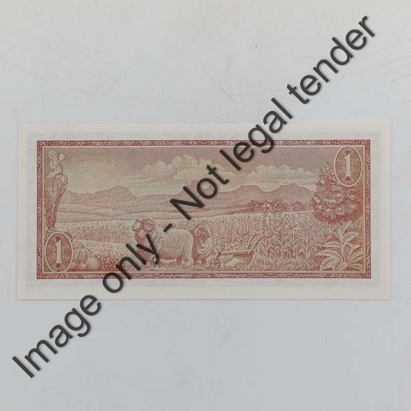 TW de Jongh 1st, 2nd & 3rd Issues R1 banknotes from 1967, 1972, 1973 & 1975