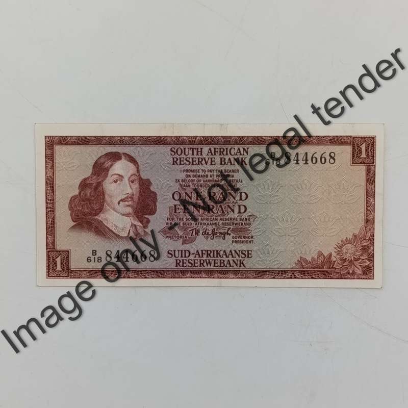 TW de Jongh Lot of 3x R1 banknotes First, Second & Third Issues - all starting and ending with 8
