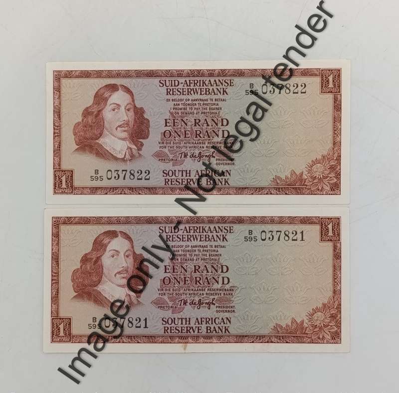 TW de Jongh 3rd Issue pair of R1 banknotes with consecutive numbers