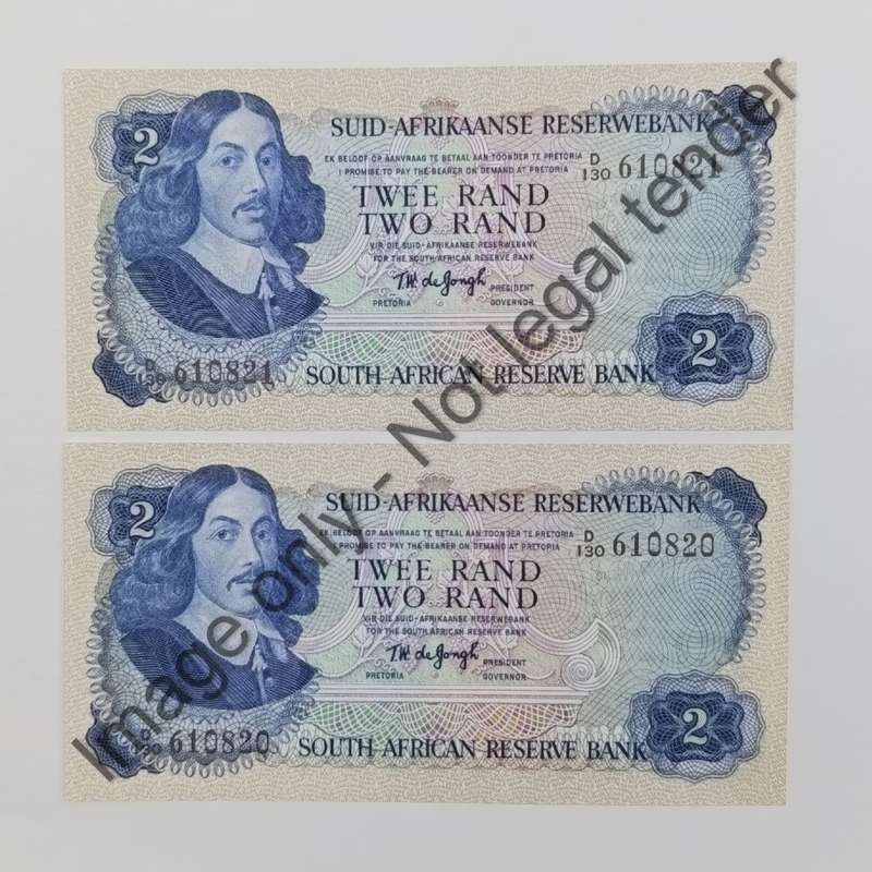 TW de Jongh 2nd issue Pair of R2 notes with consecutive numbers uncirculated D130