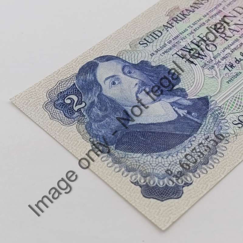 TW de Jongh 2nd issue uncirculated R2 pair with consecutive numbers D132