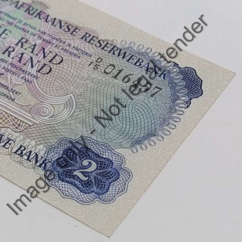 TW de Jongh 2nd issue uncirculated pair of notes with consecutive numbers D15
