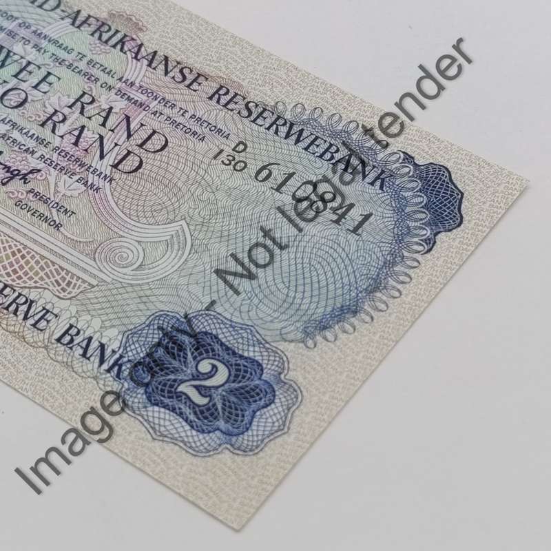 TW de Jongh 2nd issue uncirculated pair of R2 notes with consecutive numbers D130