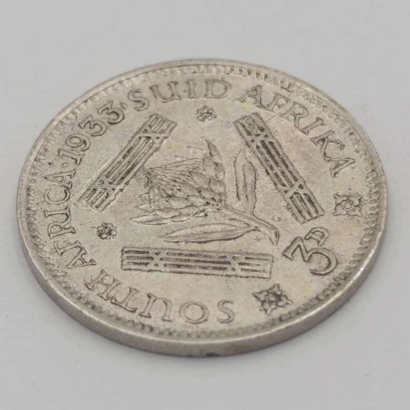 1933 SA Union silver 3d tickey AU