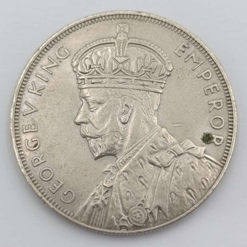 Coins New Zealand Rare 1935 New Zealand Crown with only 660 non - proofs minted
