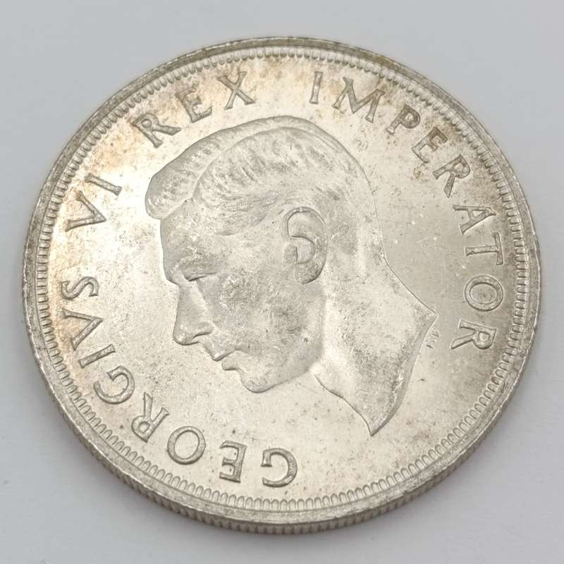 1947 SA Union silver Crown in Top UNC condition - good enough to grade