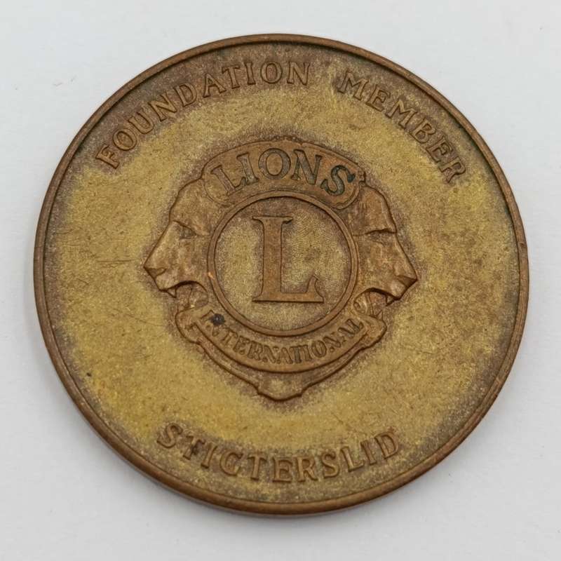 Lions International Flight for life foundation member medallion