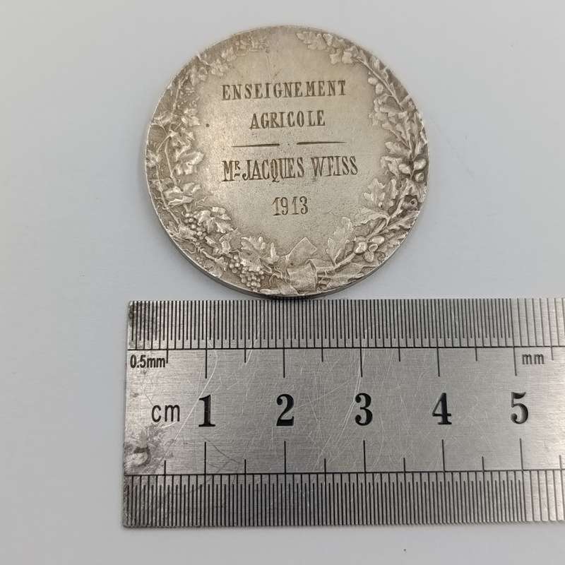 Antique 1913 Society of farmers of France medal - won by Mr. Jacques Weiss
