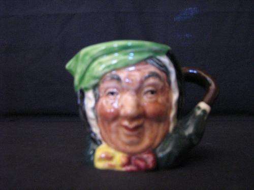 Royal Doulton mini jug - @@@ Crazy R1 Start