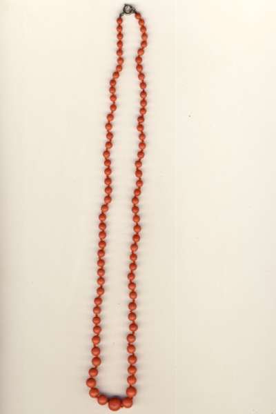 Red coral nacklace