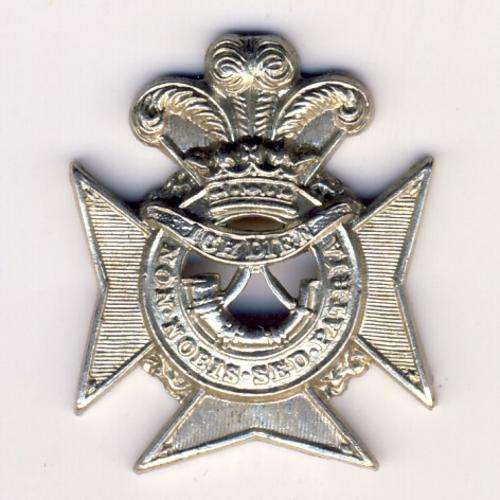 SA Army Cape Peninsula Rifles collar badge, lugs missing @ CRAZY R1 start