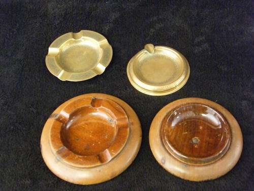 Two genuine vintage Stinkwood ashtrays with brass inners CRAZY R1 start