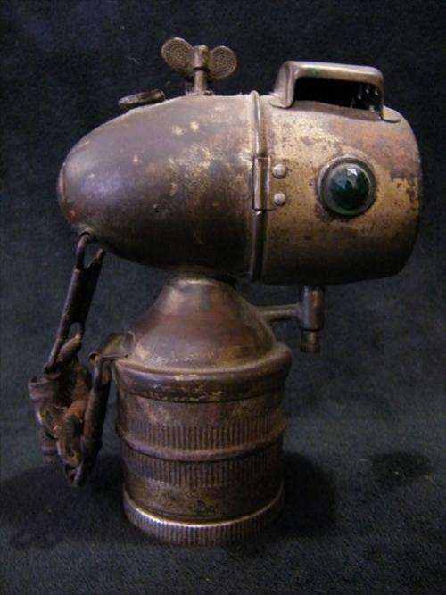 Antique bicycle lamp - glass broken as per photo