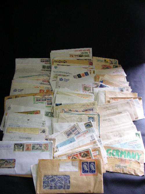 Lot of 165 envelopes with stamps - Bought from old collector - Thousands of stamps