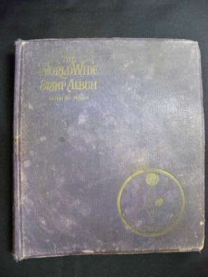 Old album with old stamps from around the world - At least 1500 stamps
