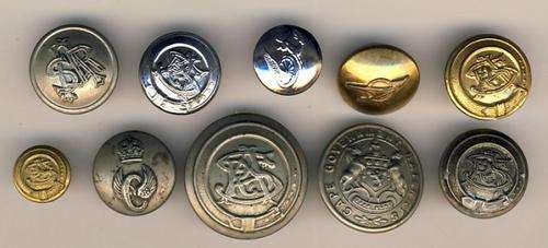 Lot of 10 buttons used by Railway personnel - as per scan