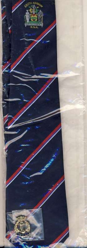 South Harrow R.N.A tie and badge in original packaging - Naval Acadamy