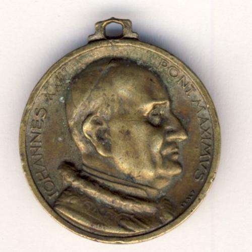 Medallion for JF Kennedy's visit to the Pope in 1963