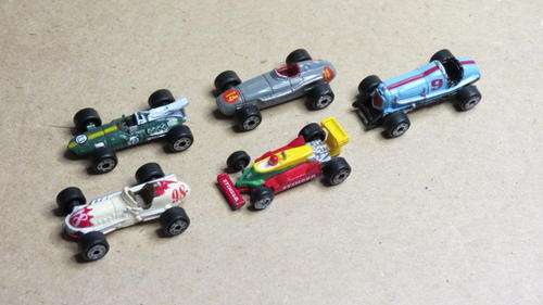 Micro Machines - Lot of 5 old racing cars - as per scan