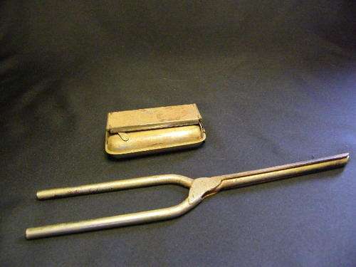 Antique Benzine Hair curler  - as per scan