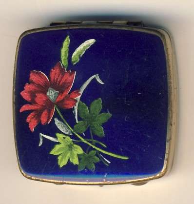 Vintage Woman's pocket astray with enamel @ CRAZY R1 start