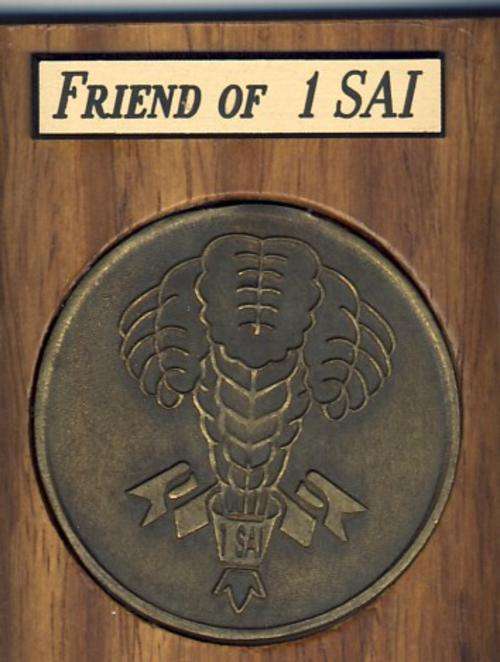 Friend of 1 SAI medallion in wooden box - as per scan