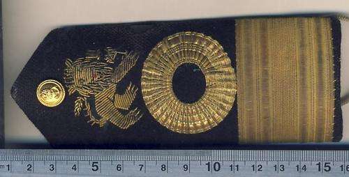 SA Navy  - Ensign Right hand Commodore - as per scan