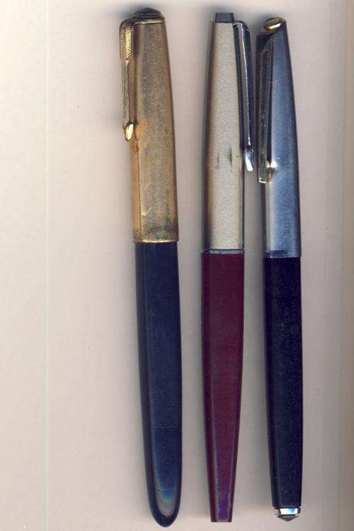 Lot of 3 fountain pens - Parker, Crest & Hifra - sold as a lot