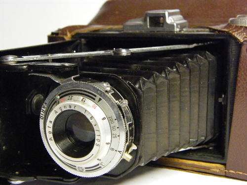 Agfa concertina type camera with Agnar 1 : 6 . 3 - as per scan